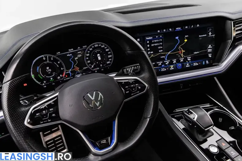 Volkswagen Touareg din 2022 cu 55.886 km - oferta VOL220848 - foto 26