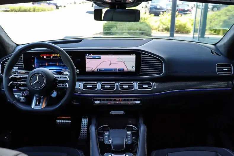 Mercedes-Benz GLE 63 AMG (Clasa GLE) din 2025 cu 10.350 km - oferta MER220850 - foto 17