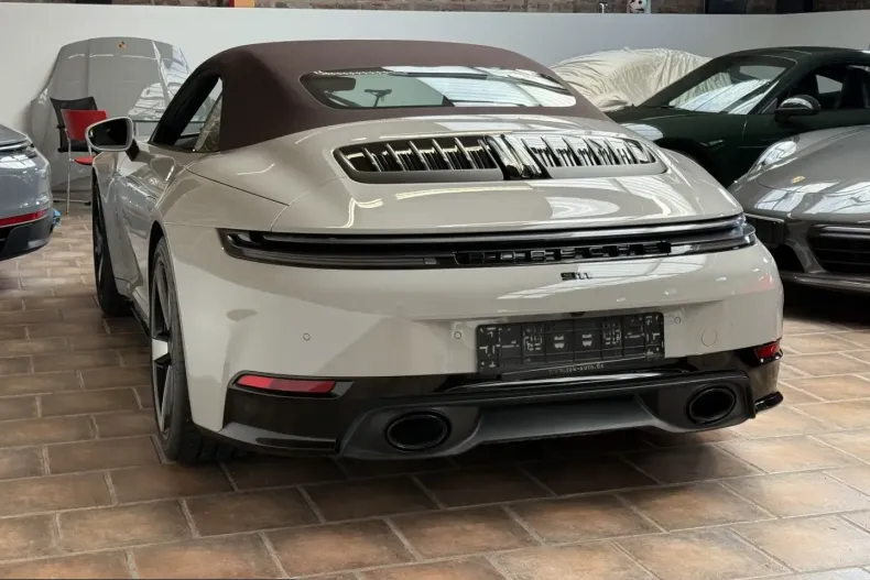 Porsche 992 din 2025 cu 9.900 km - oferta POR220861 - foto 3