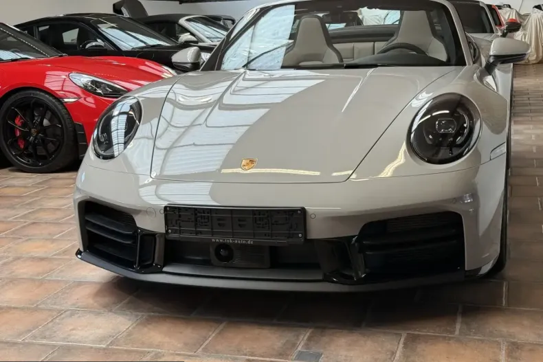 Porsche 992 din 2025 cu 9.900 km - oferta POR220861 - foto 7