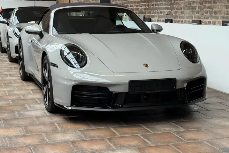 Porsche 992 din 2025 cu 9.900 km - oferta POR220861 - foto 11