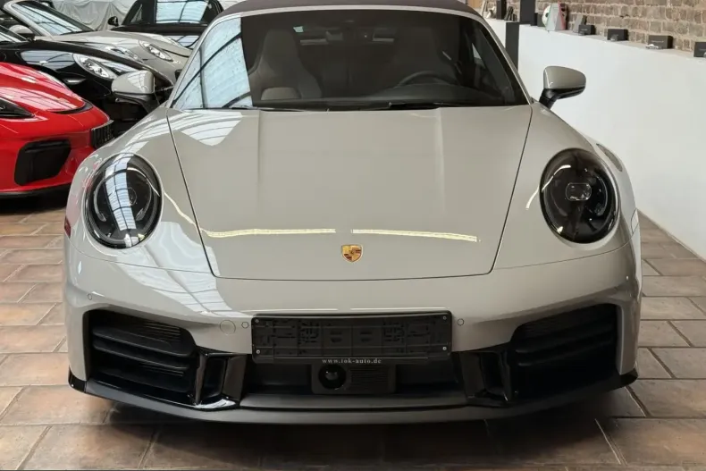 Porsche 992 din 2025 cu 9.900 km - oferta POR220861 - foto 12