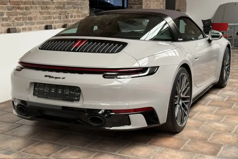 Porsche 992 din 2024 cu 14.300 km - oferta POR220862 - foto 13