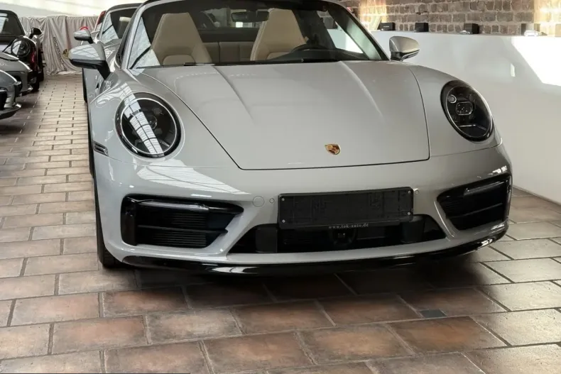 Porsche 992 din 2024 cu 14.300 km - oferta POR220862 - foto 17