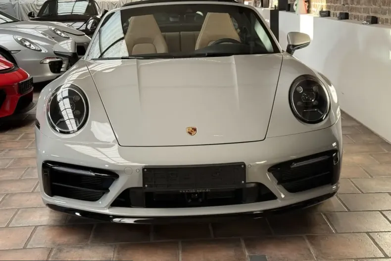 Porsche 992 din 2024 cu 14.300 km - oferta POR220862 - foto 19
