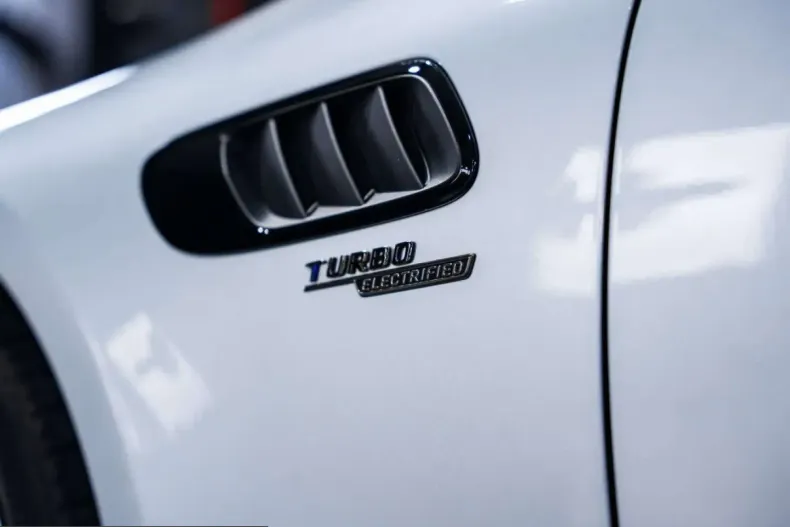 Mercedes-Benz AMG GT (Clasa GT) din 2025 cu 12.156 km - oferta MER220867 - foto 9