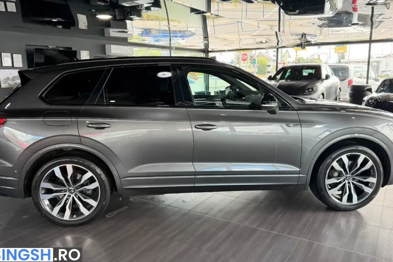 Volkswagen Touareg din 2023 cu 74.380 km - oferta VOL220872 - foto 4