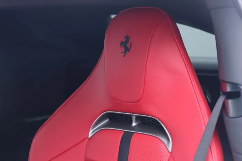 Ferrari 12Cilindri din 2025 cu 5.300 km - oferta FER220876 - foto 14