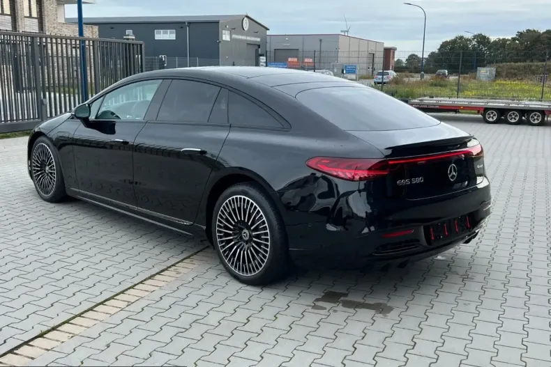 Mercedes-Benz EQS din 2023 cu 2.100 km - oferta MER220877 - foto 8
