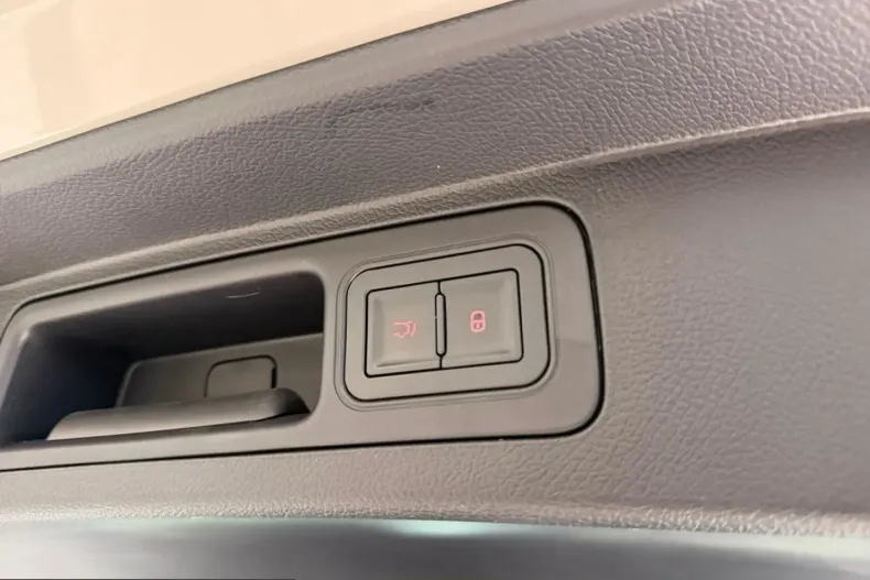 BYD Seal U din 2025 cu 25.500 km - oferta BYD220880 - foto 36
