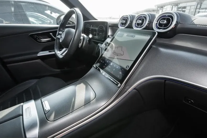Mercedes-Benz GLC 300 (Clasa GLC) din 2024 cu 56.760 km - oferta MER220897 - foto 6