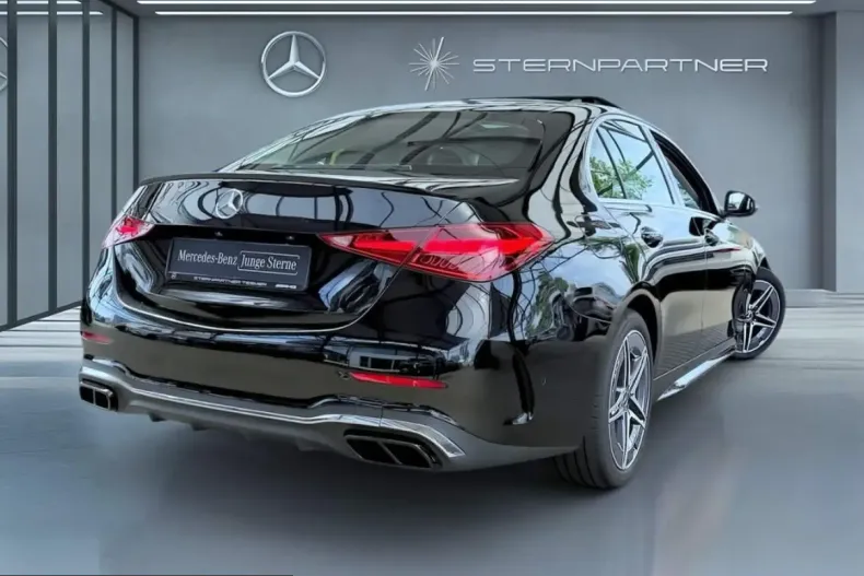 Mercedes-Benz C 300 (Clasa C) din 2023 cu 34.590 km - oferta MER220907 - foto 3