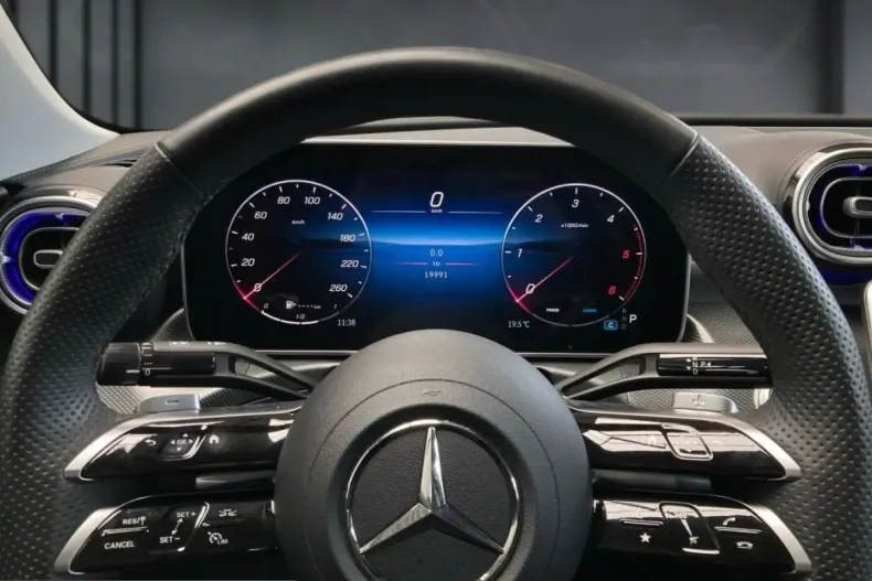 Mercedes-Benz C 200 (Clasa C) din 2025 cu 19.980 km - oferta MER220908 - foto 8