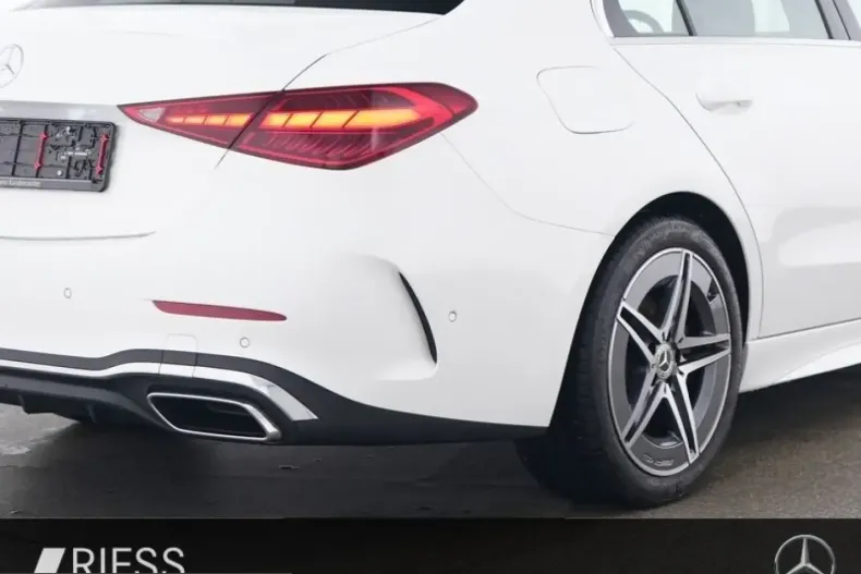 Mercedes-Benz C 200 (Clasa C) din 2025 cu 6.700 km - oferta MER220910 - foto 4