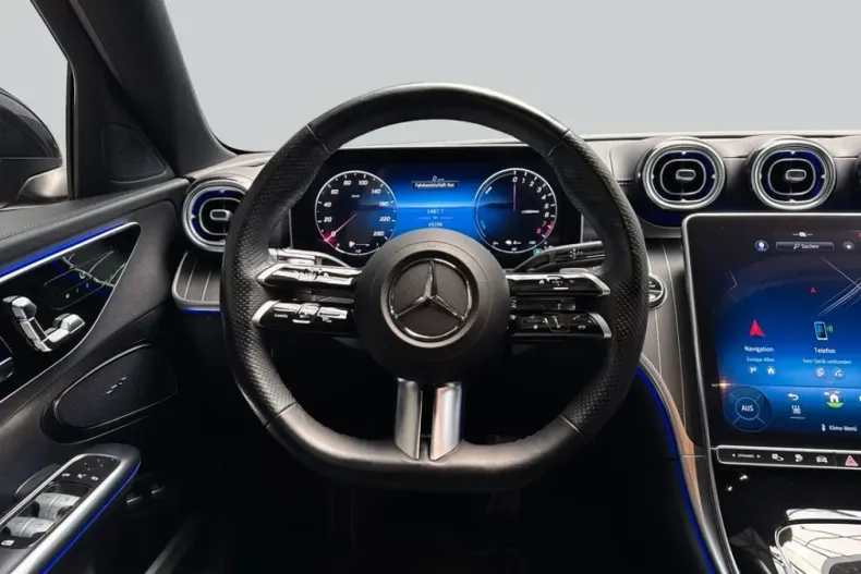 Mercedes-Benz C 300 (Clasa C) din 2023 cu 45.304 km - oferta MER220913 - foto 17