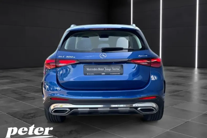 Mercedes-Benz GLC 300 (Clasa GLC) din 2023 cu 46.598 km - oferta MER220923 - foto 4