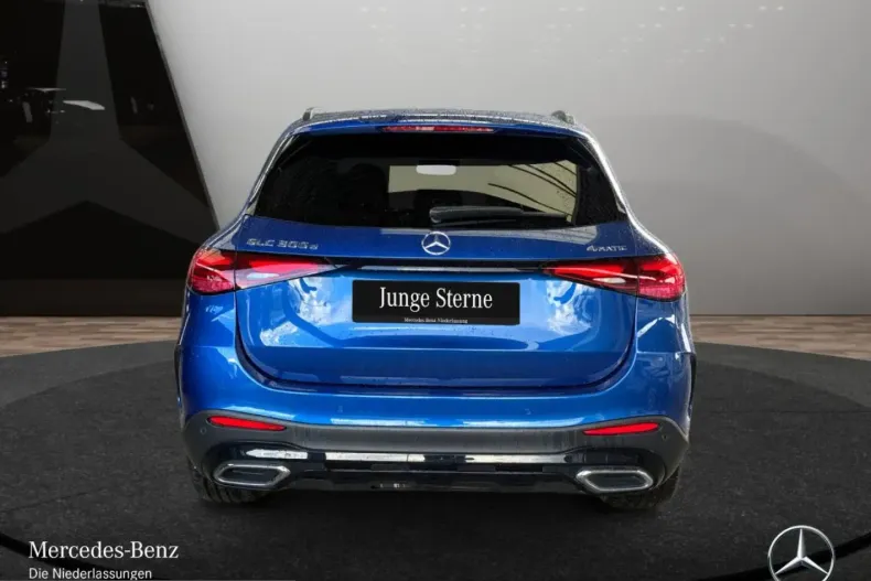 Mercedes-Benz GLC 300 (Clasa GLC) din 2023 cu 71.022 km - oferta MER220926 - foto 6