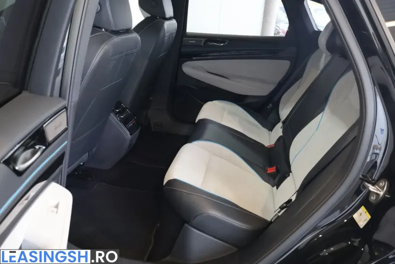 Volkswagen ID.7 din 2023 cu 37.450 km - oferta VOL220938 - foto 17