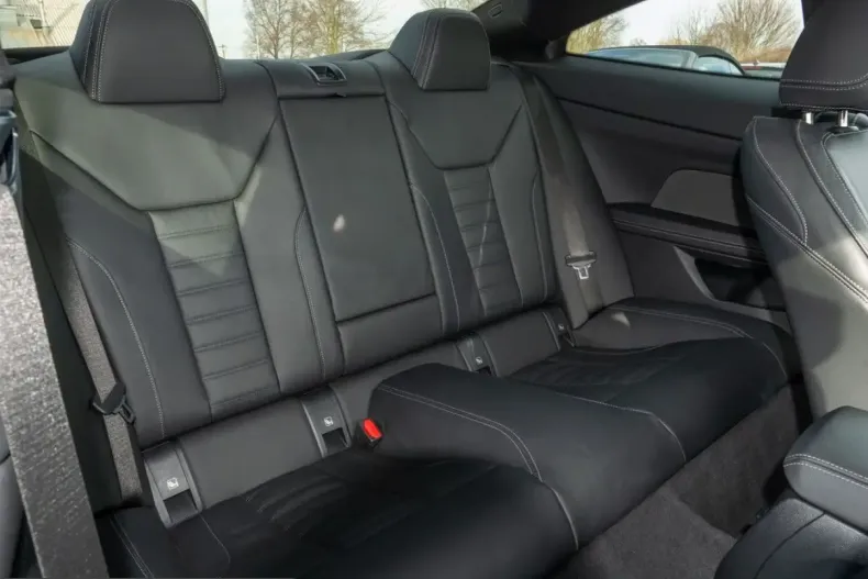 BMW 430i (Seria 4) din 2025 cu 20.700 km - oferta BMW220949 - foto 7