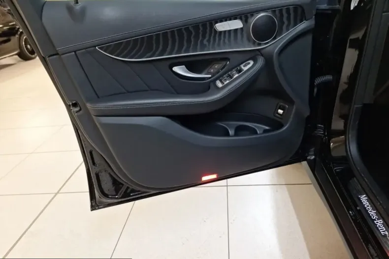 Mercedes-Benz GLC 300 (Clasa GLC) din 2023 cu 32.026 km - oferta MER220955 - foto 11