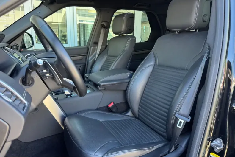 Land Rover Discovery din 2022 cu 32.000 km - oferta LAN220957 - foto 16