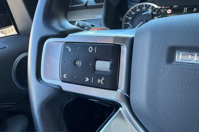 Land Rover Discovery din 2022 cu 32.000 km - oferta LAN220957 - foto 32