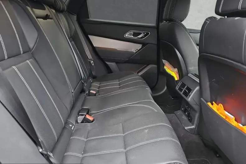 Land Rover Range Rover Velar din 2022 cu 38.800 km - oferta LAN220960 - foto 5