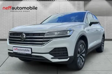Volkswagen Touareg din 2022 - oferta VOL220965