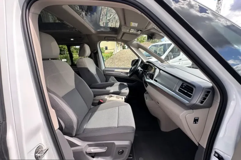 Volkswagen T7 Multivan din 2023 cu 46.000 km - oferta VOL220966 - foto 8