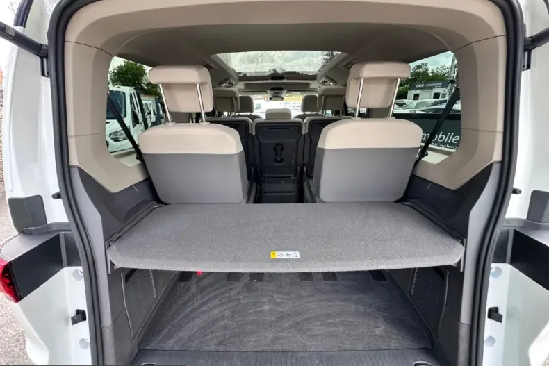 Volkswagen T7 Multivan din 2023 cu 46.000 km - oferta VOL220966 - foto 14