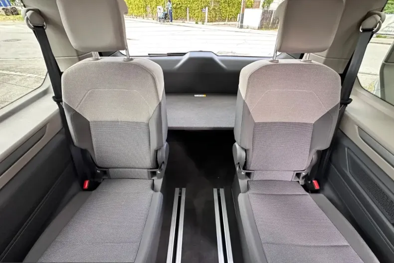 Volkswagen T7 Multivan din 2023 cu 46.000 km - oferta VOL220966 - foto 17