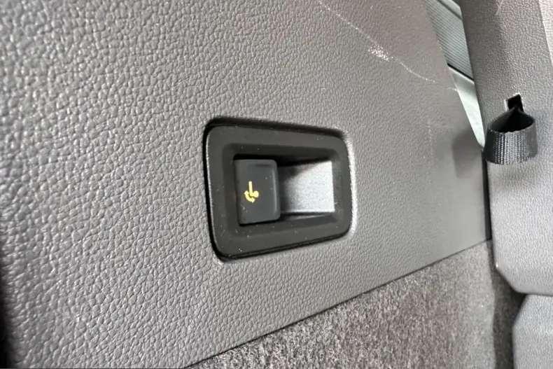 Volkswagen T7 Multivan din 2023 cu 46.000 km - oferta VOL220966 - foto 32