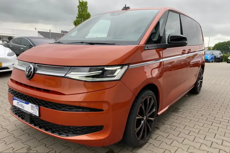 Volkswagen T7 Multivan din 2022 cu 35.900 km - oferta VOL220970 - foto 3