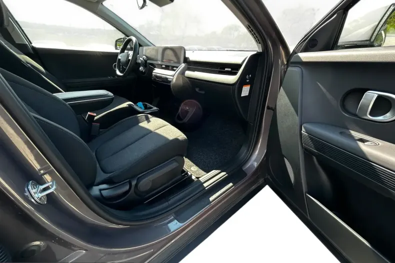 Hyundai IONIQ 5 din 2022 cu 26.000 km - oferta HYU220972 - foto 13
