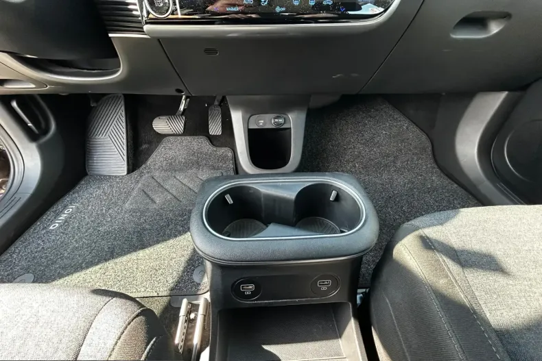 Hyundai IONIQ 5 din 2022 cu 26.000 km - oferta HYU220972 - foto 24