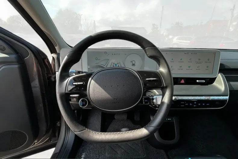 Hyundai IONIQ 5 din 2022 cu 26.000 km - oferta HYU220972 - foto 27