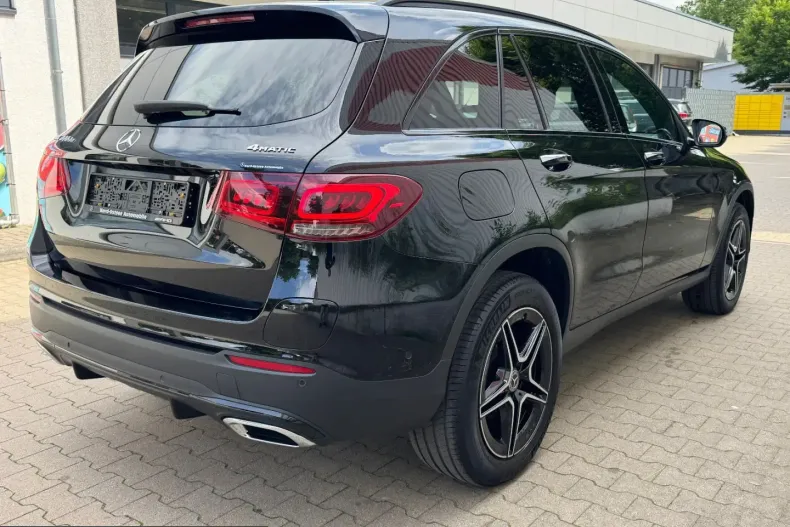 Mercedes-Benz GLC 300 (Clasa GLC) din 2022 cu 20.582 km - oferta MER220976 - foto 7