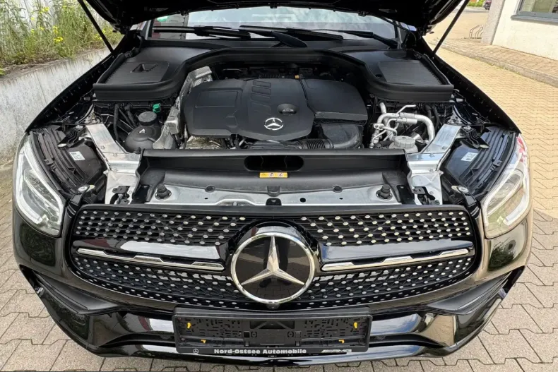 Mercedes-Benz GLC 300 (Clasa GLC) din 2022 cu 20.582 km - oferta MER220976 - foto 31
