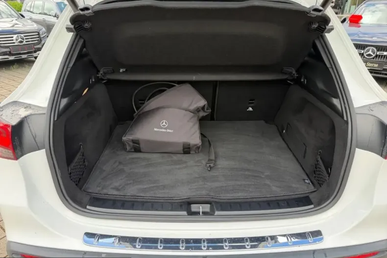 Mercedes-Benz EQA din 2022 cu 62.270 km - oferta MER220977 - foto 9