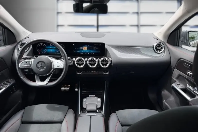 Mercedes-Benz GLA 250 (Clasa GLA) din 2021 cu 19.667 km - oferta MER220980 - foto 6
