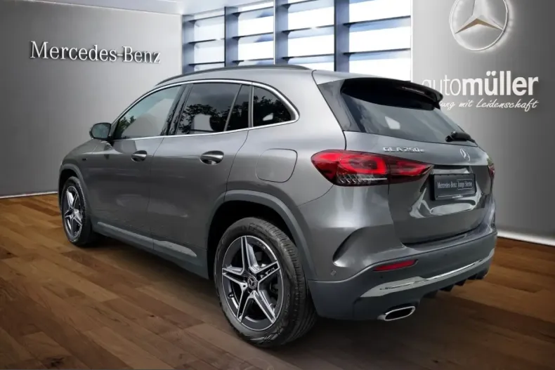 Mercedes-Benz GLA 250 (Clasa GLA) din 2021 cu 19.667 km - oferta MER220980 - foto 7