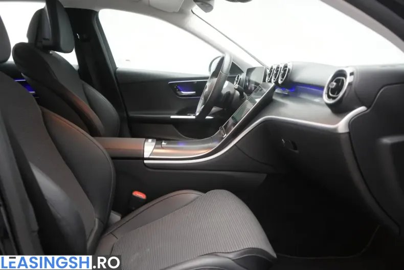 Mercedes-Benz C 200 (Clasa C) din 2022 cu 46.000 km - oferta MER220987 - foto 6