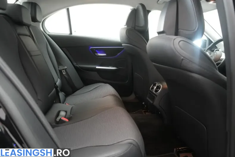 Mercedes-Benz C 200 (Clasa C) din 2022 cu 46.000 km - oferta MER220987 - foto 8