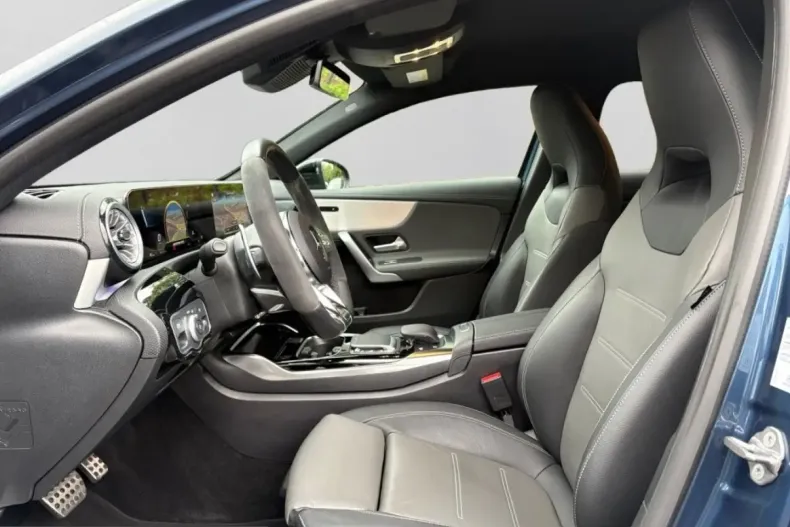 Mercedes-Benz A 45 AMG (Clasa A) din 2022 cu 11.956 km - oferta MER220988 - foto 10