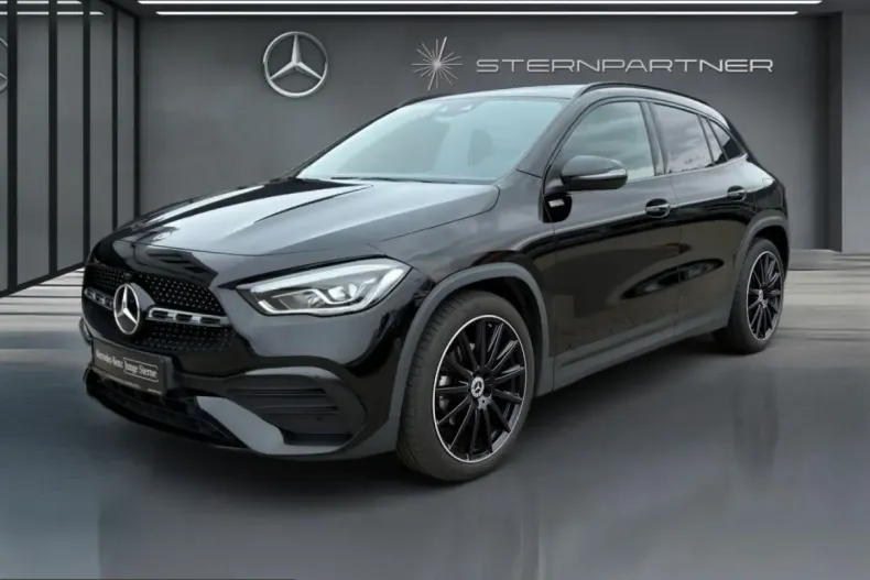 Mercedes-Benz GLA 200 (Clasa GLA) din 2022 cu 37.828 km - oferta MER220992 - foto 1