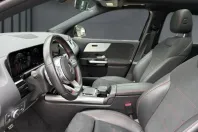 Mercedes-Benz GLA 200 (Clasa GLA) din 2022 cu 37.828 km - oferta MER220992 - foto 5