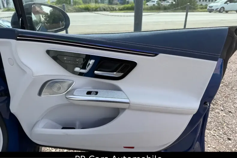 Mercedes-Benz EQE din 2022 cu 3.724 km - oferta MER220994 - foto 15