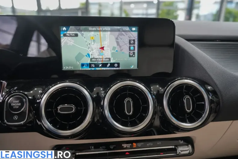 Mercedes-Benz GLA 200 (Clasa GLA) din 2022 cu 38.429 km - oferta MER220997 - foto 16
