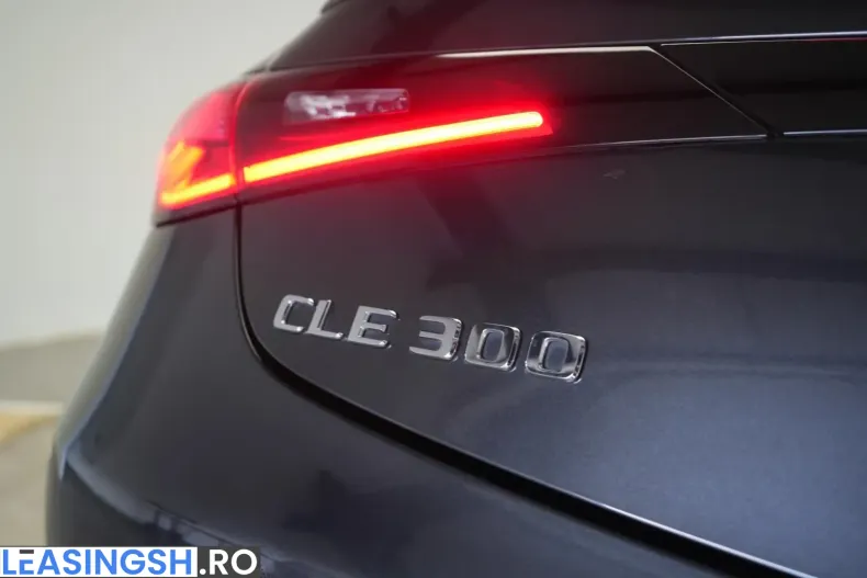 Mercedes-Benz CLE 300 (Clasa CLE) din 2024 cu 22.000 km - oferta MER220998 - foto 24