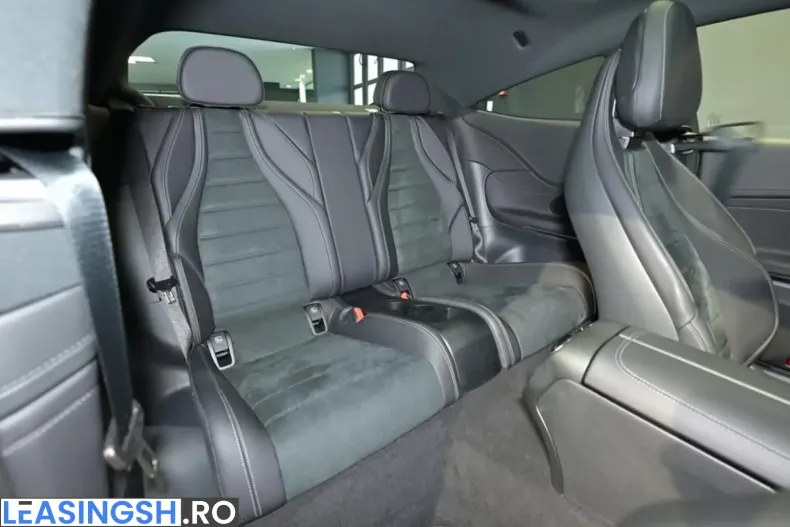 Mercedes-Benz CLE 300 (Clasa CLE) din 2024 cu 13.400 km - oferta MER221000 - foto 10